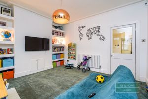 Photo 10- click for photo gallery